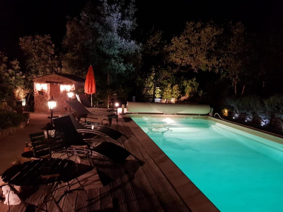 Bed and Breakfast Le Jardin Des Selves Draguignan Exteriér fotografie