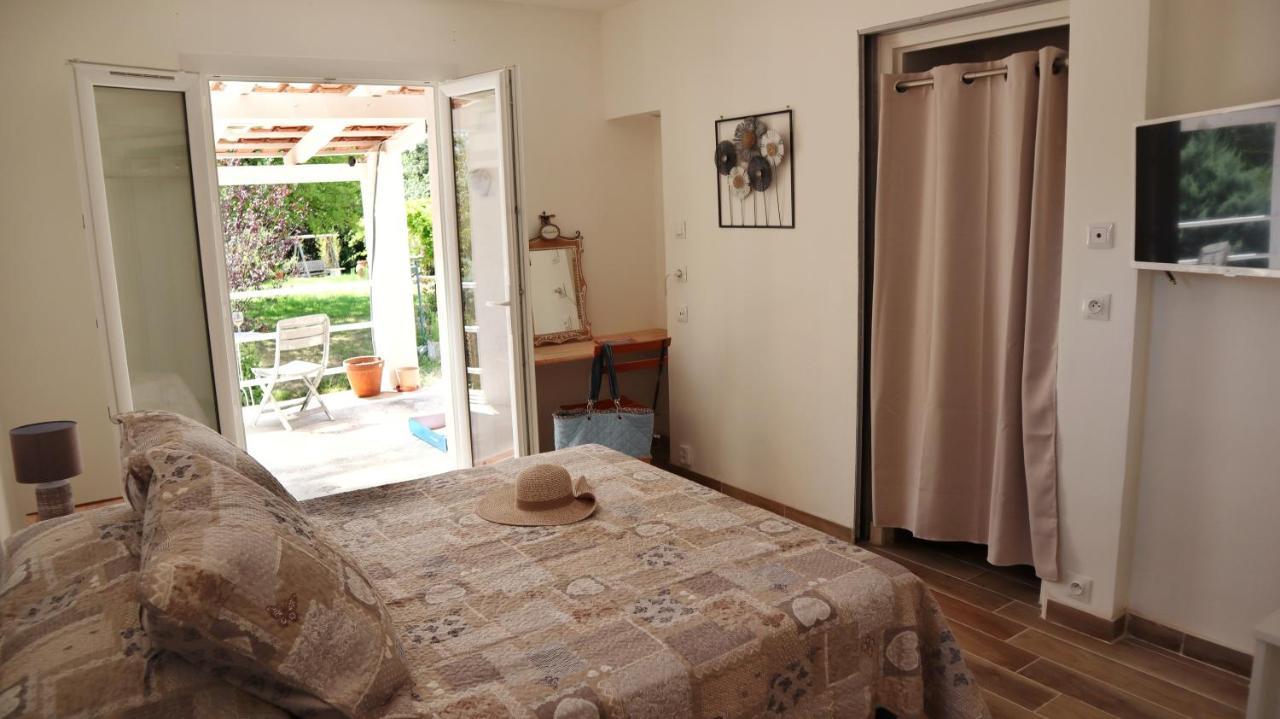 Bed and Breakfast Le Jardin Des Selves Draguignan Exteriér fotografie