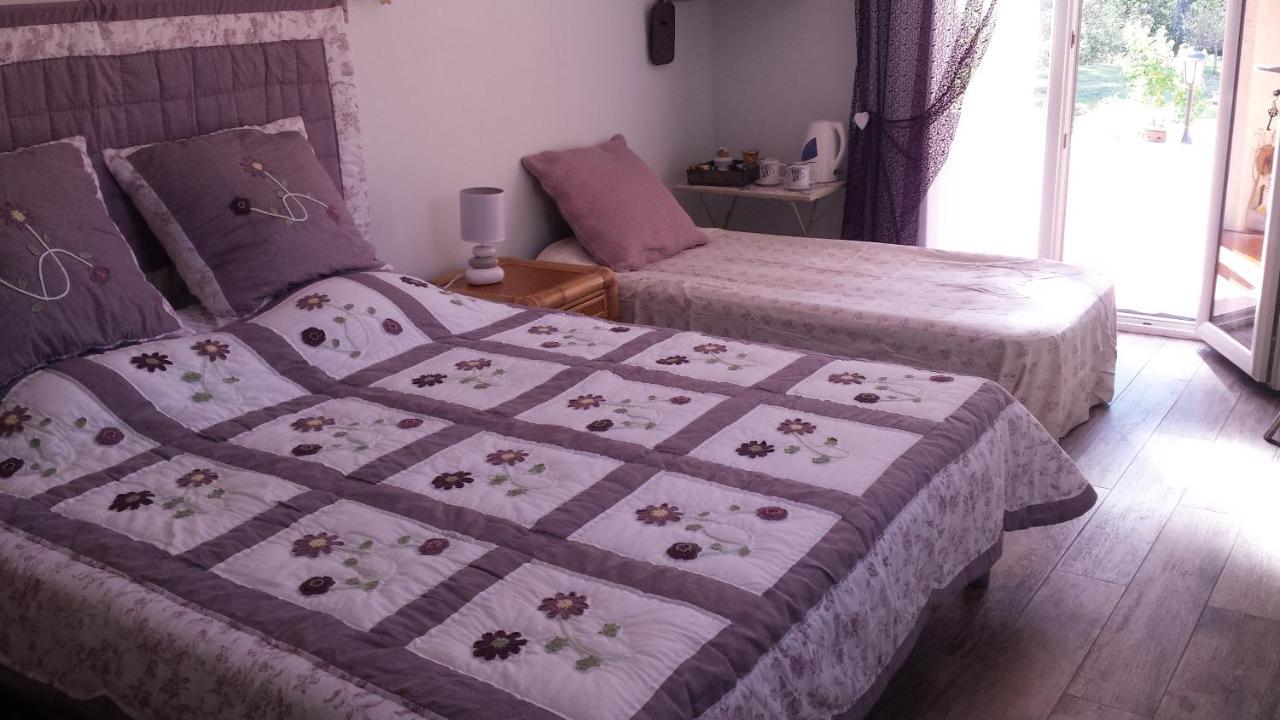 Bed and Breakfast Le Jardin Des Selves Draguignan Exteriér fotografie