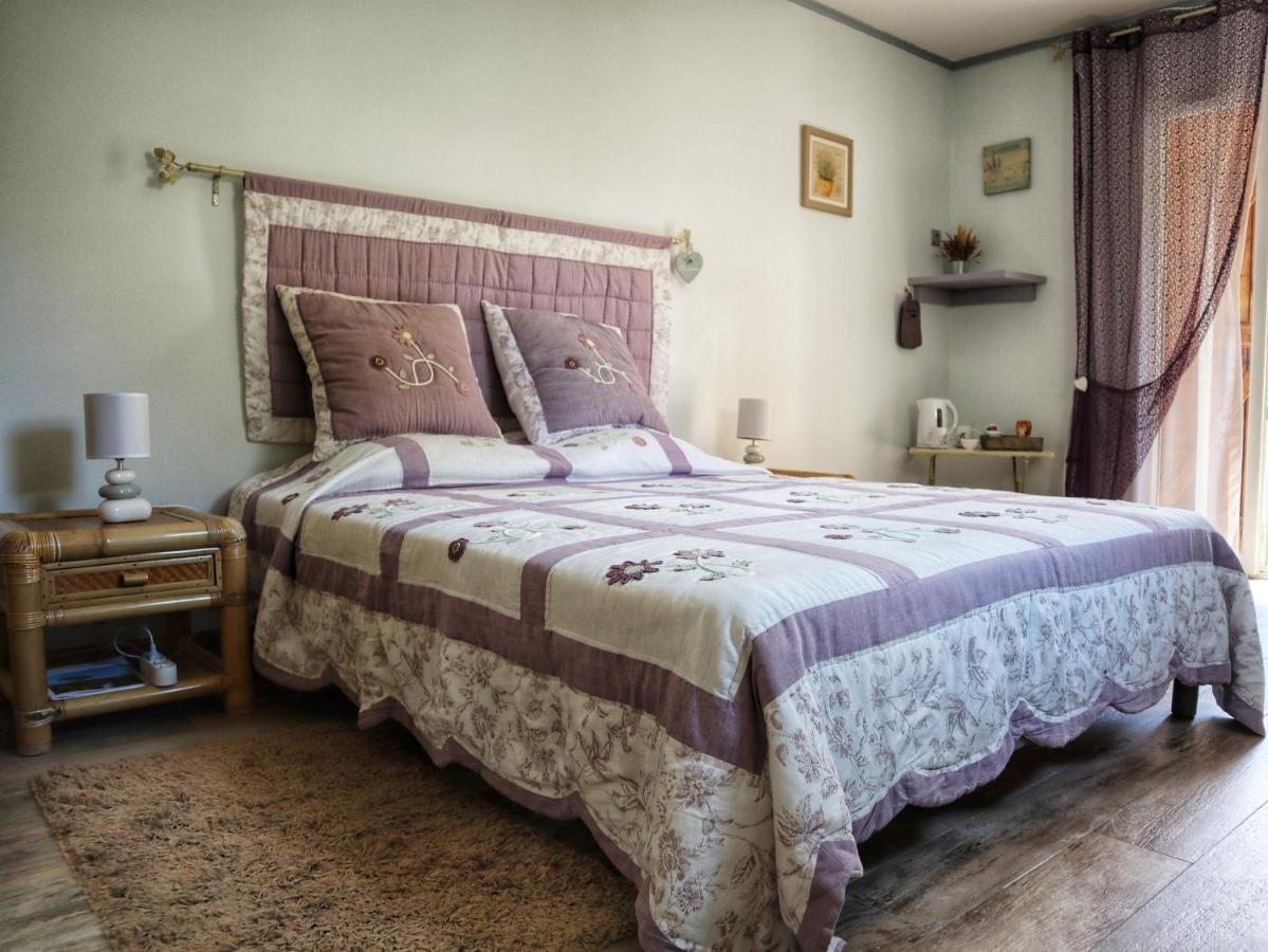 Bed and Breakfast Le Jardin Des Selves Draguignan Exteriér fotografie